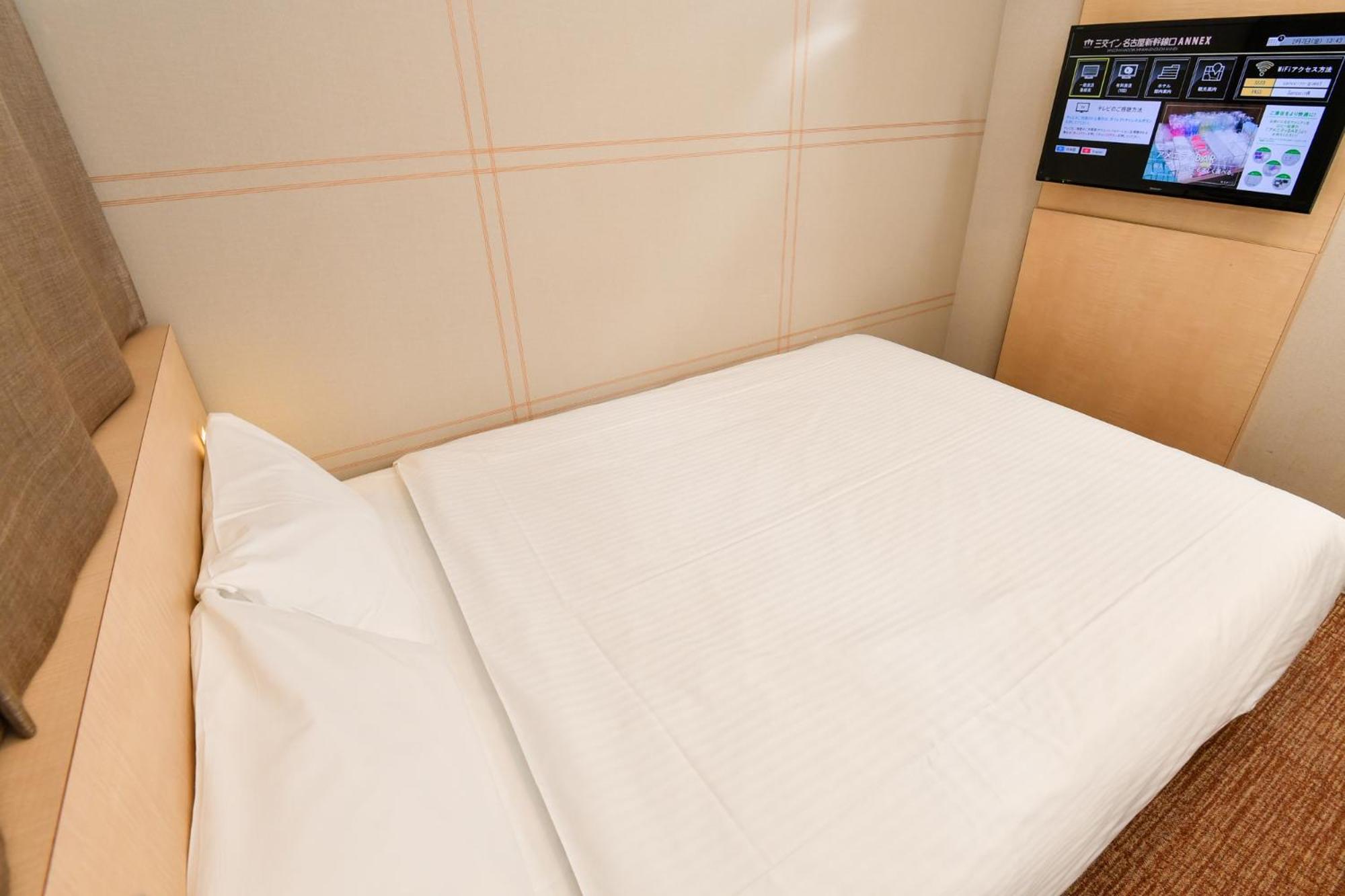 Sanco Shinkansen-guchi Annex 3*